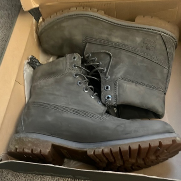 Timberland grey size 10.5
